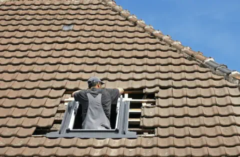 Pose de velux - Monchaux-Soreng